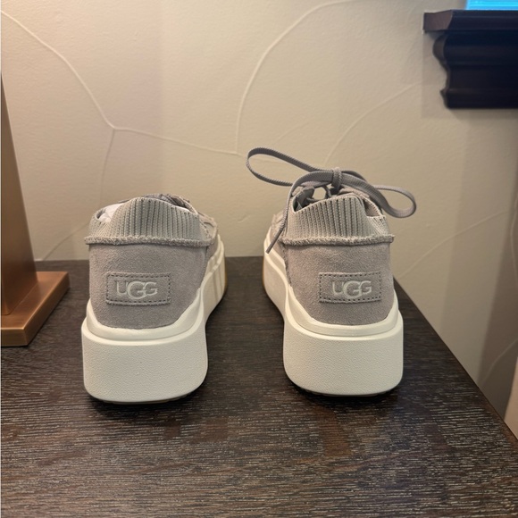 Brand new Ugg platform sneakers - Picture 2 of 7